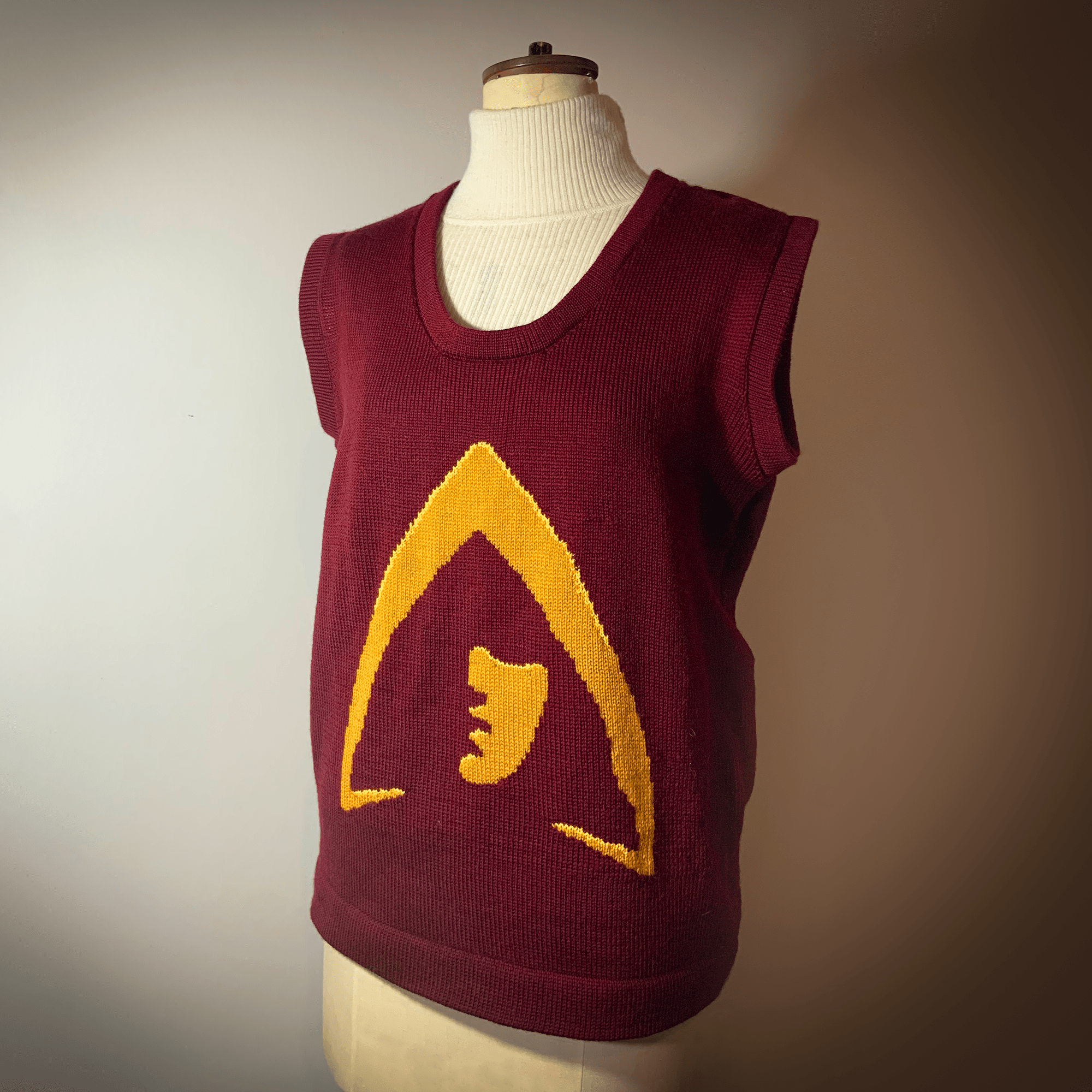 Traitors Knitted Tank Top - Traitors Store