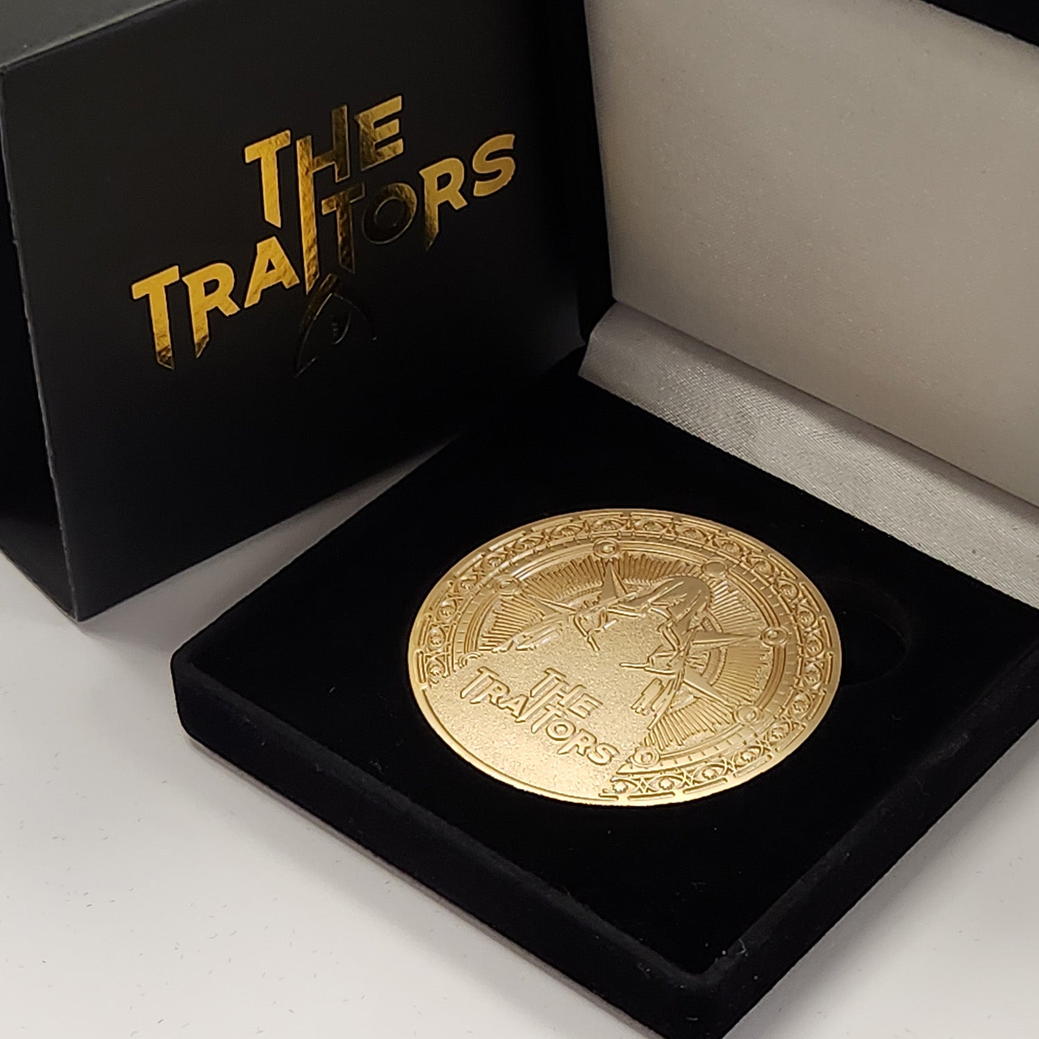 The Traitors Gold Piece Round Table Design
